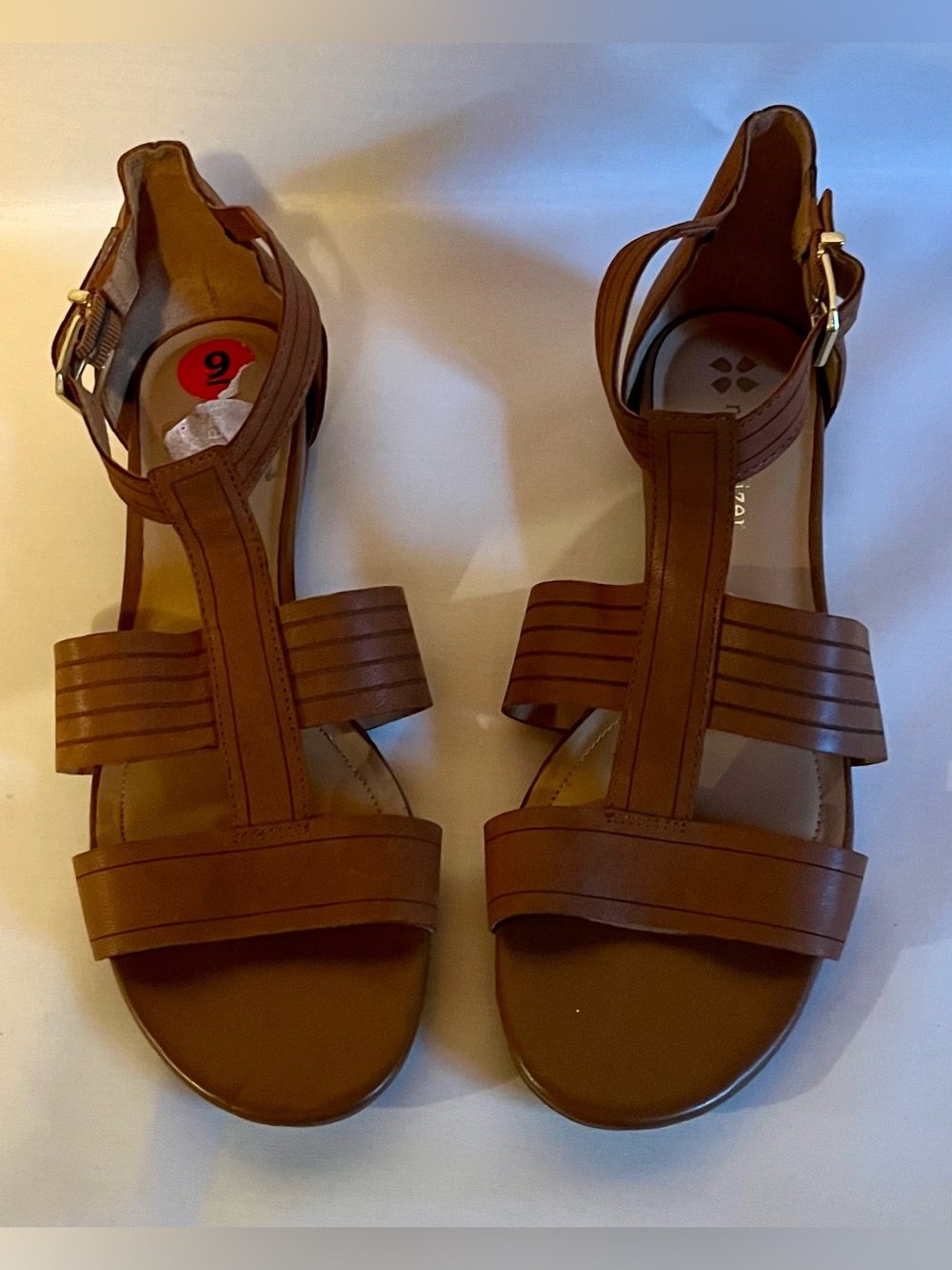Naturalizer Brown T-Strap Ankle Buckle Sandals